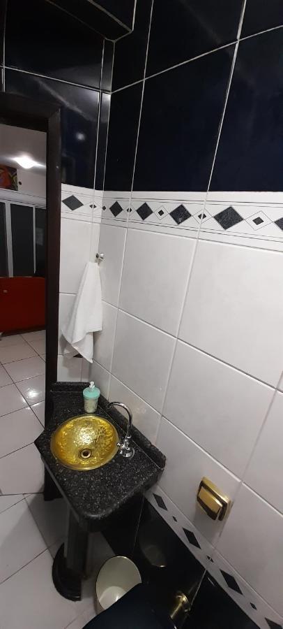 Apartamento espaçoso com estacionamento incluído Foz do Iguaçu Exterior foto