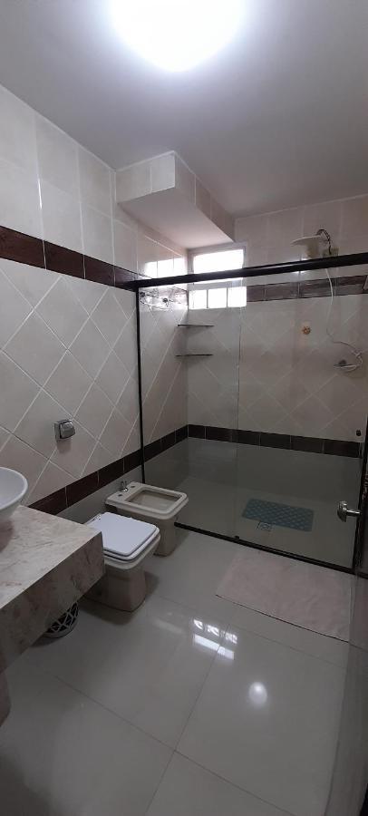 Apartamento espaçoso com estacionamento incluído Foz do Iguaçu Exterior foto