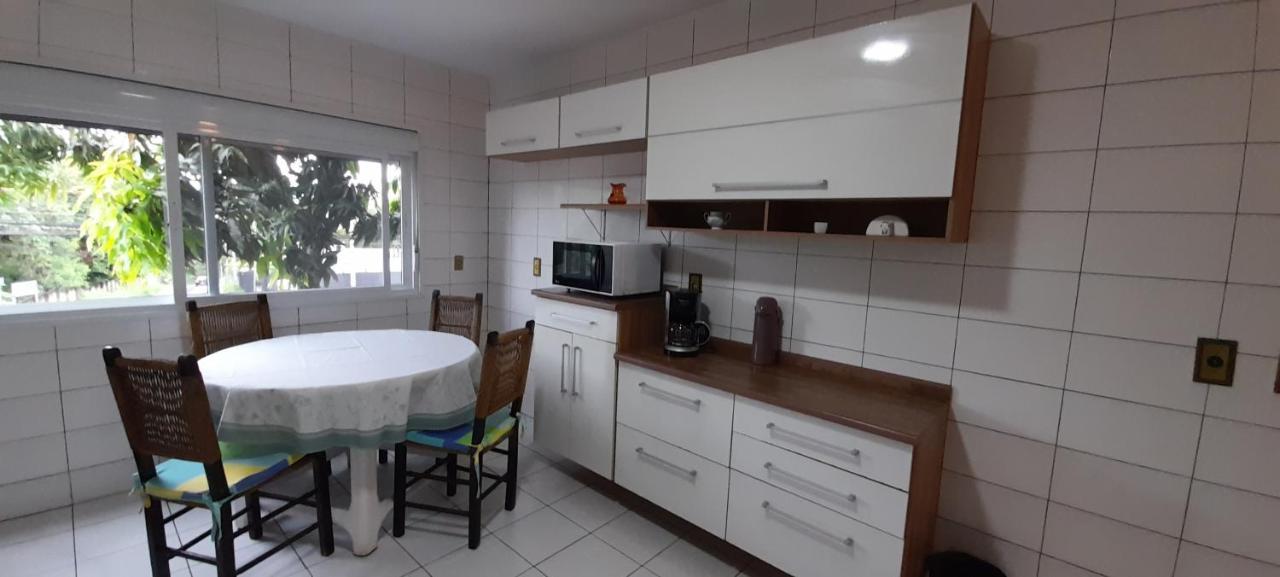 Apartamento espaçoso com estacionamento incluído Foz do Iguaçu Exterior foto